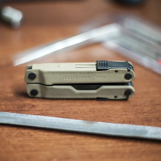 Multitool Leatherma REBAR COYOTE LIMITED VERSION 